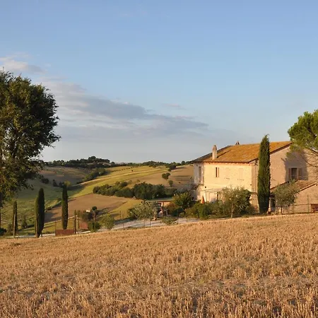 Vakantiehuis Tenuta Paradiso Sundown Ostra
