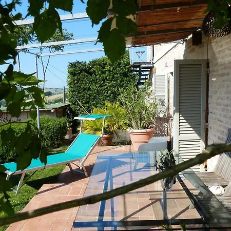 Vakantiehuis Tenuta Paradiso Sundown Ostra